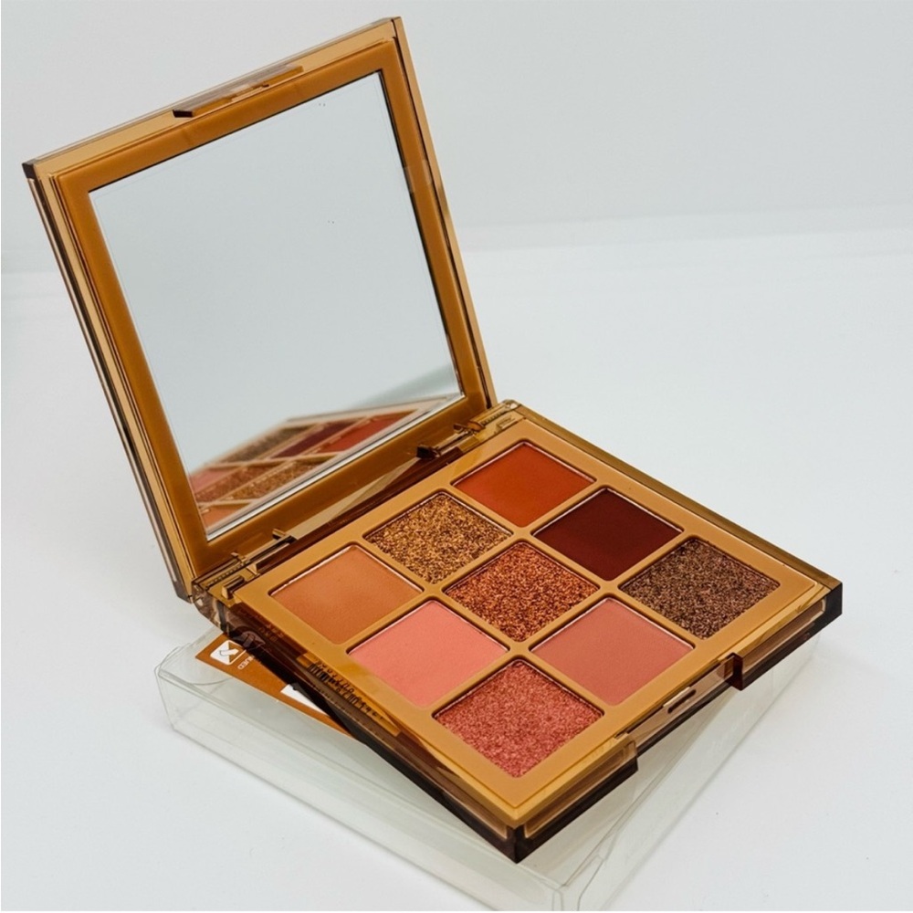 🤎✨Huda Beauty Mini “NUDE” Eyeshadow Palette✨🤎